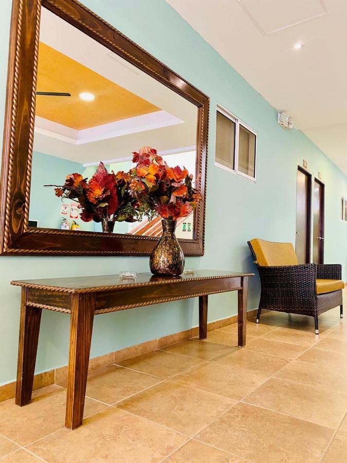 Hotel El Viajero #2 2*