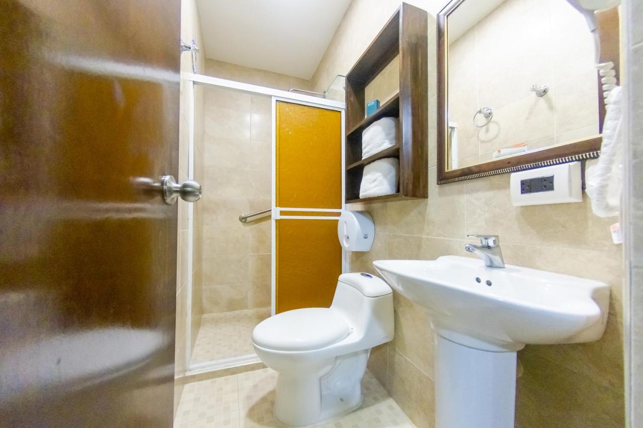 Hotel El Viajero #2 2*